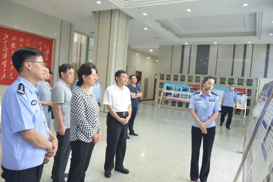 郊区民政局新项目重塑社区服务，推动社区发展进程